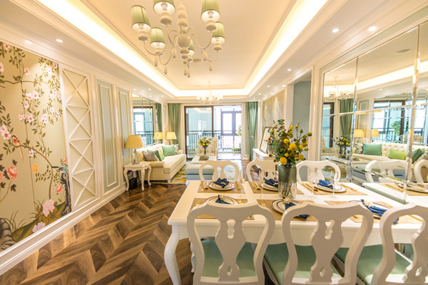 美国财长贝森特：药品关税方面敬请关注